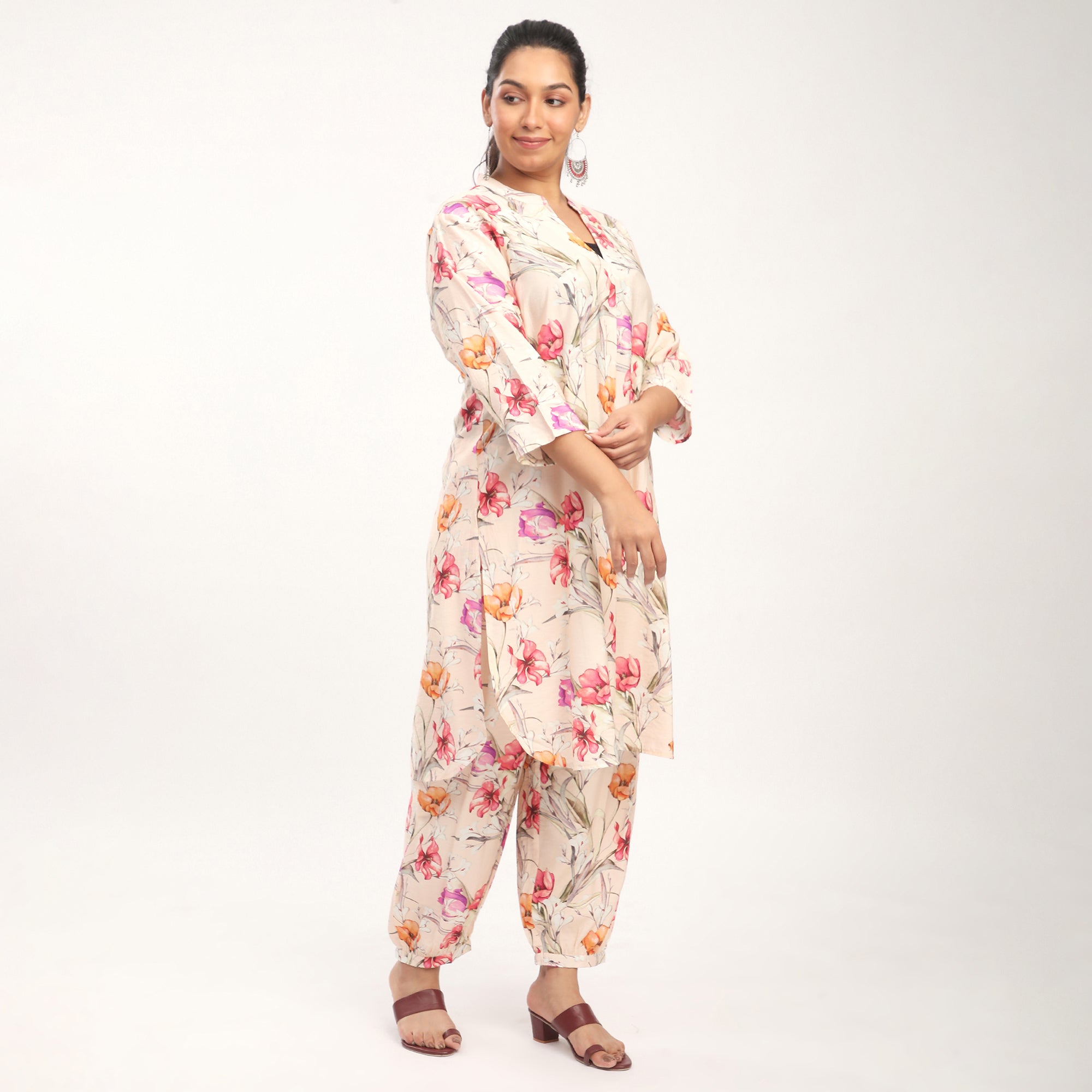 Cream Rayon Blend Floral Printed Kurta Set