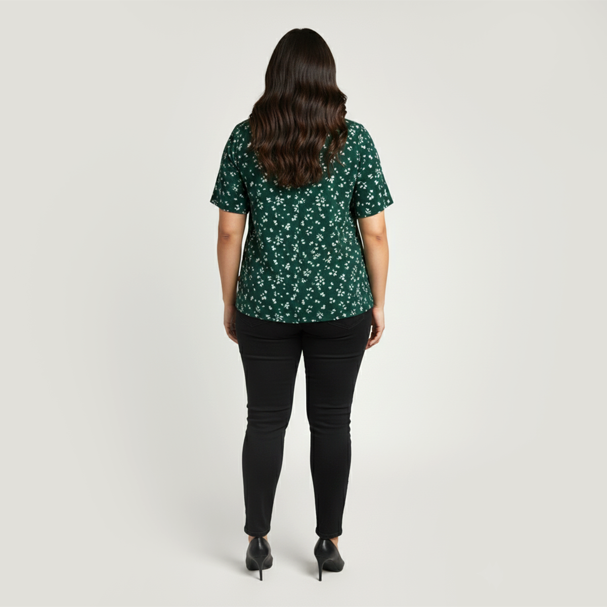 Floral Textured Knit Button-Front Everyday Top