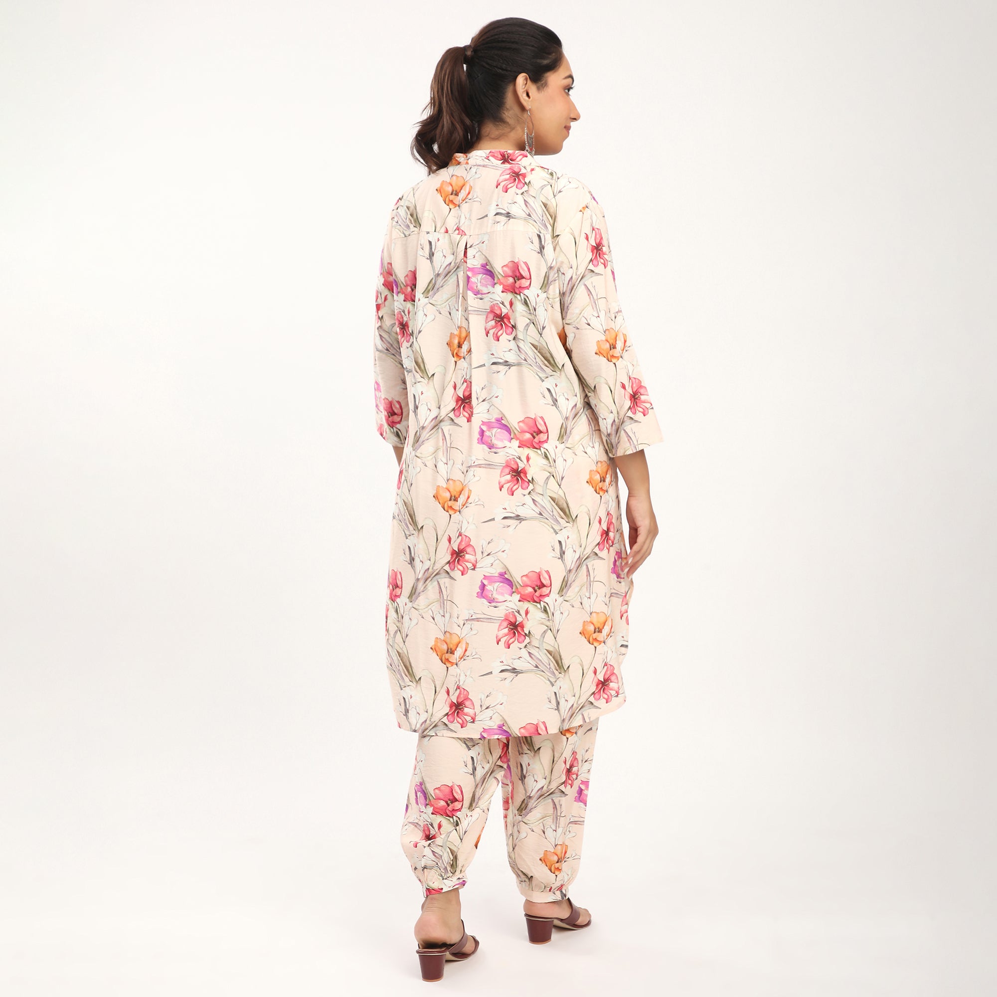 Plus Size Cream Rayon Nylon Floral Printed Kurta Set