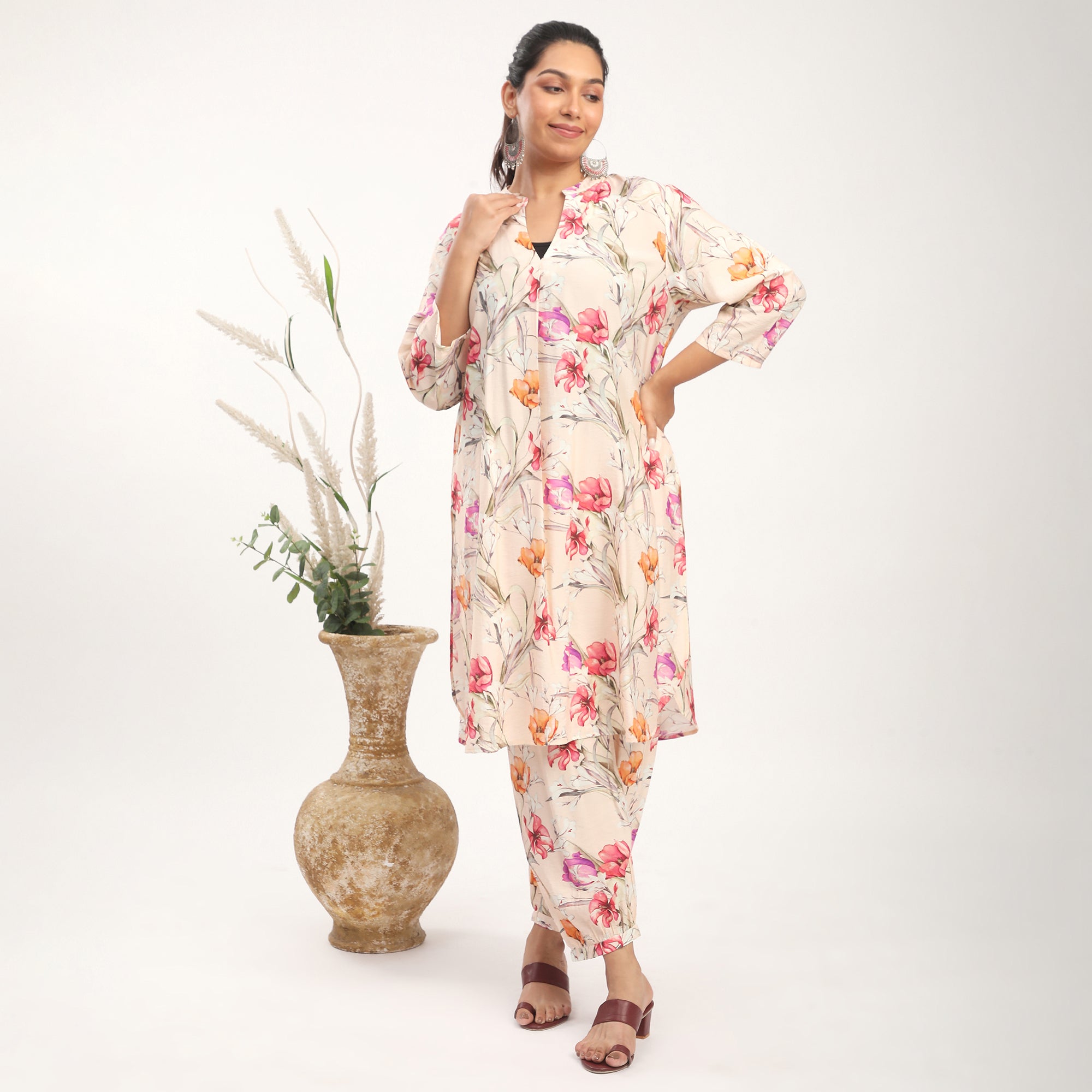 Plus Size Cream Rayon Nylon Floral Printed Kurta Set