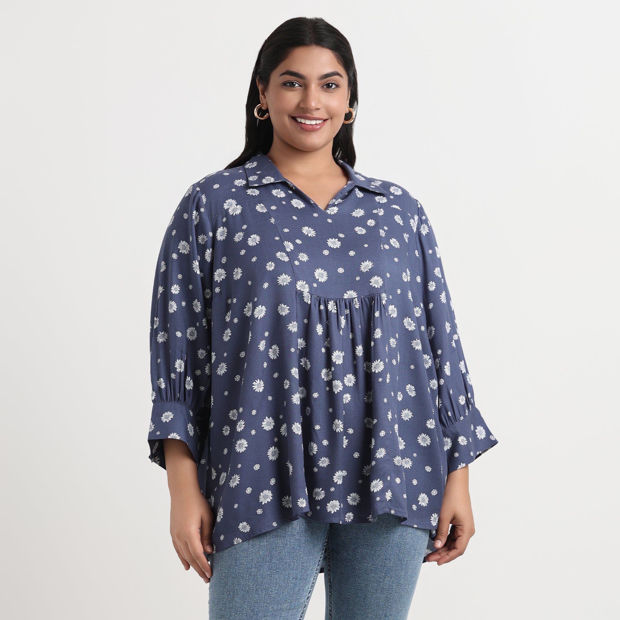Button-down shirt with daisy prints, plus-size friendly