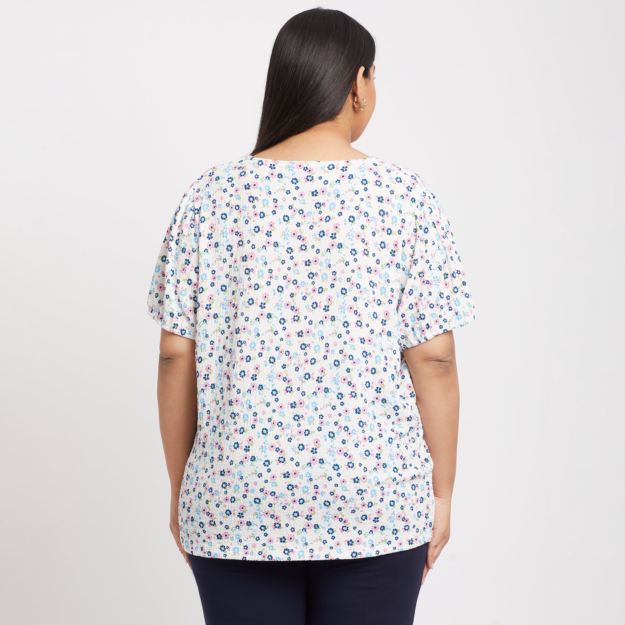 White Floral Print Plus Size Texture Knit Top